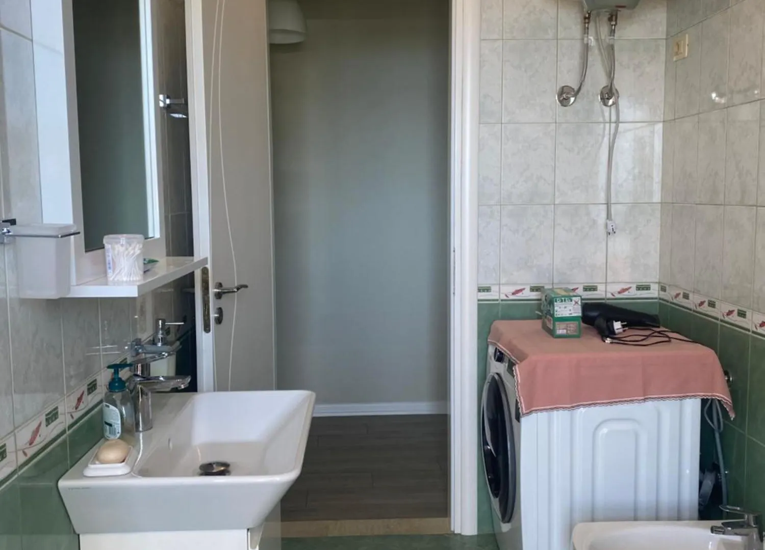 Vlorë Penthouse With Seaveiw 아파트 0*,